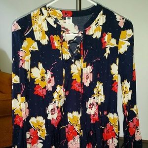 Small Old Navy, navy blue dress with flowers